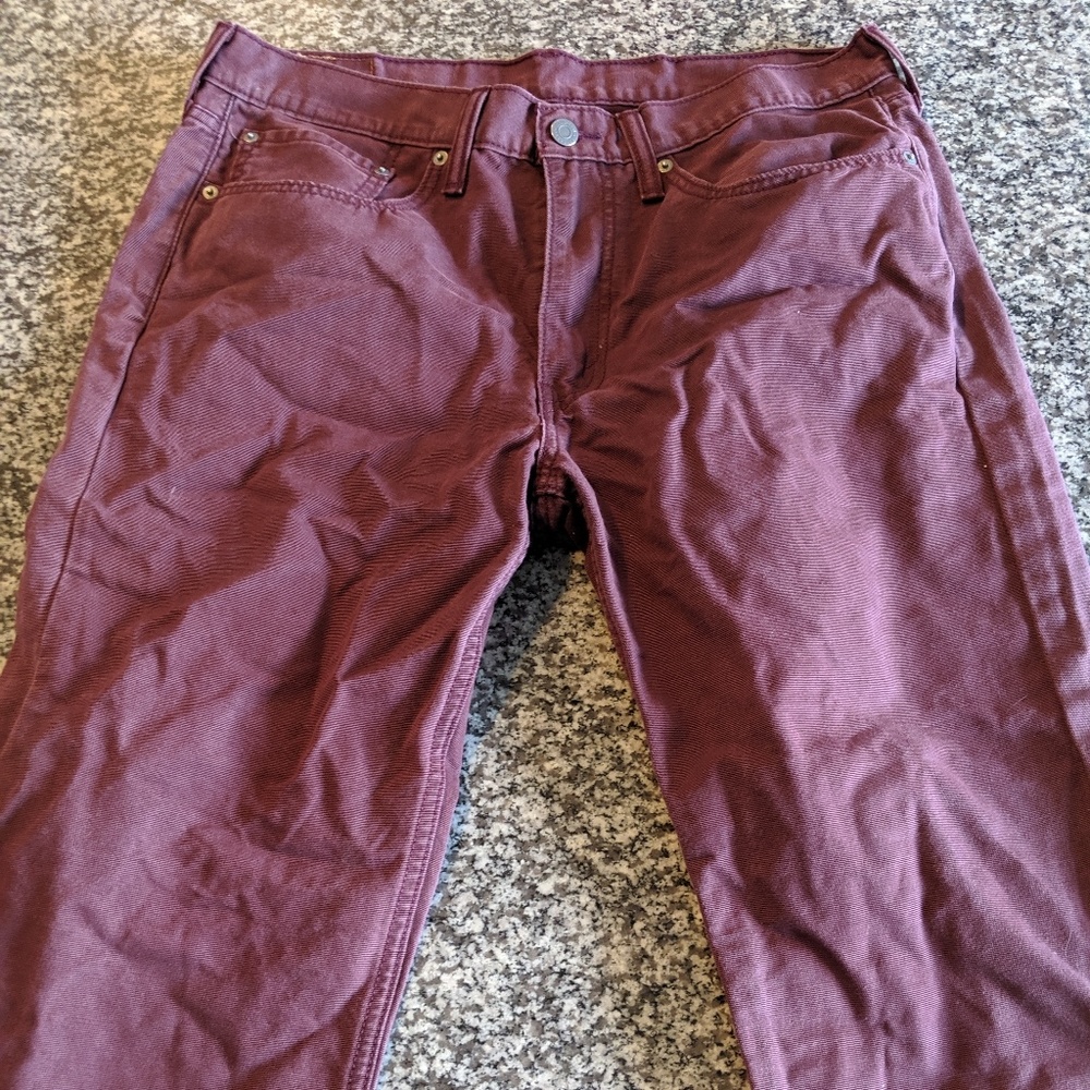 Red Levi's Jeans. 34x29